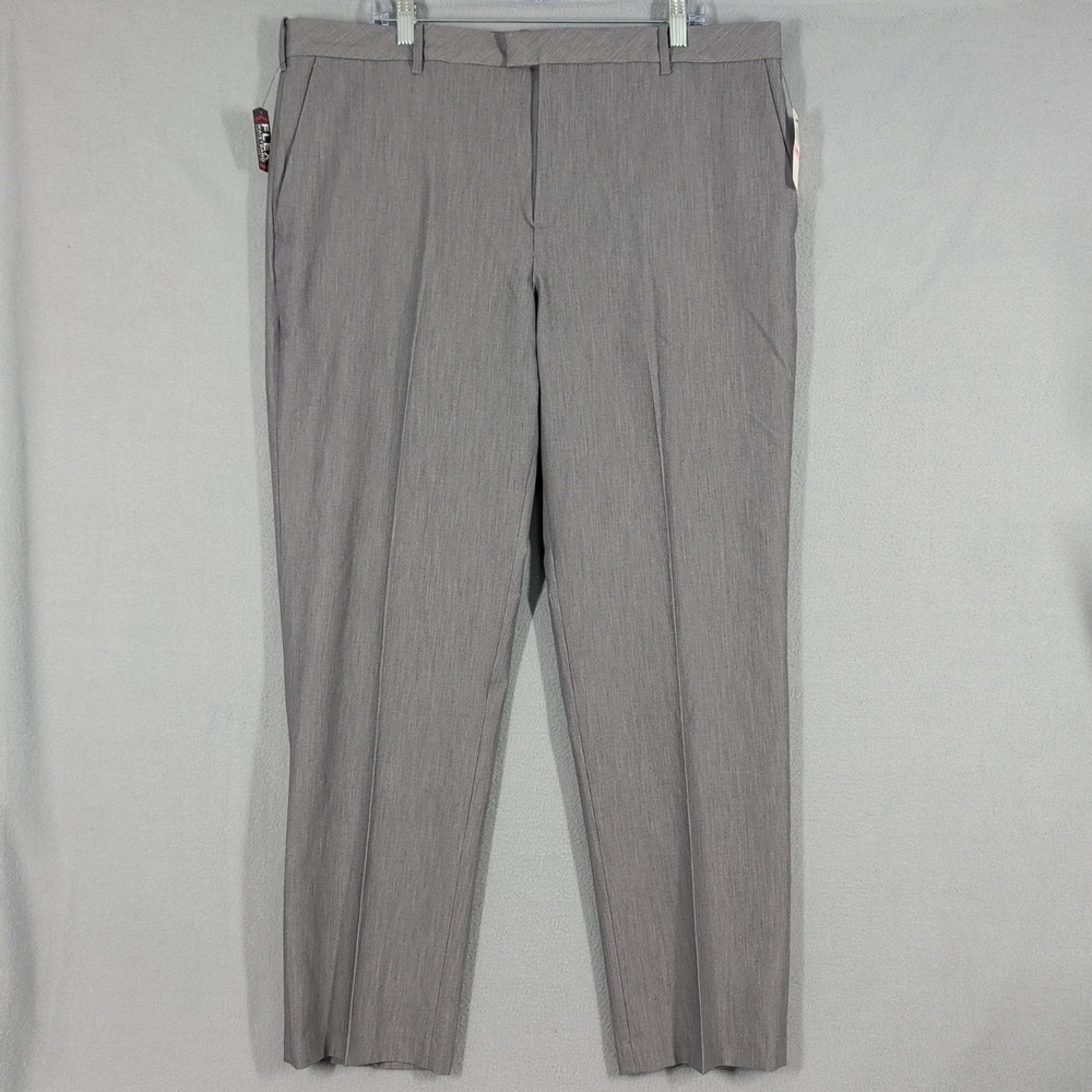 Van Heusen Dress Pants Men's 40x32 Gray Straight Fit Flex Business Casual